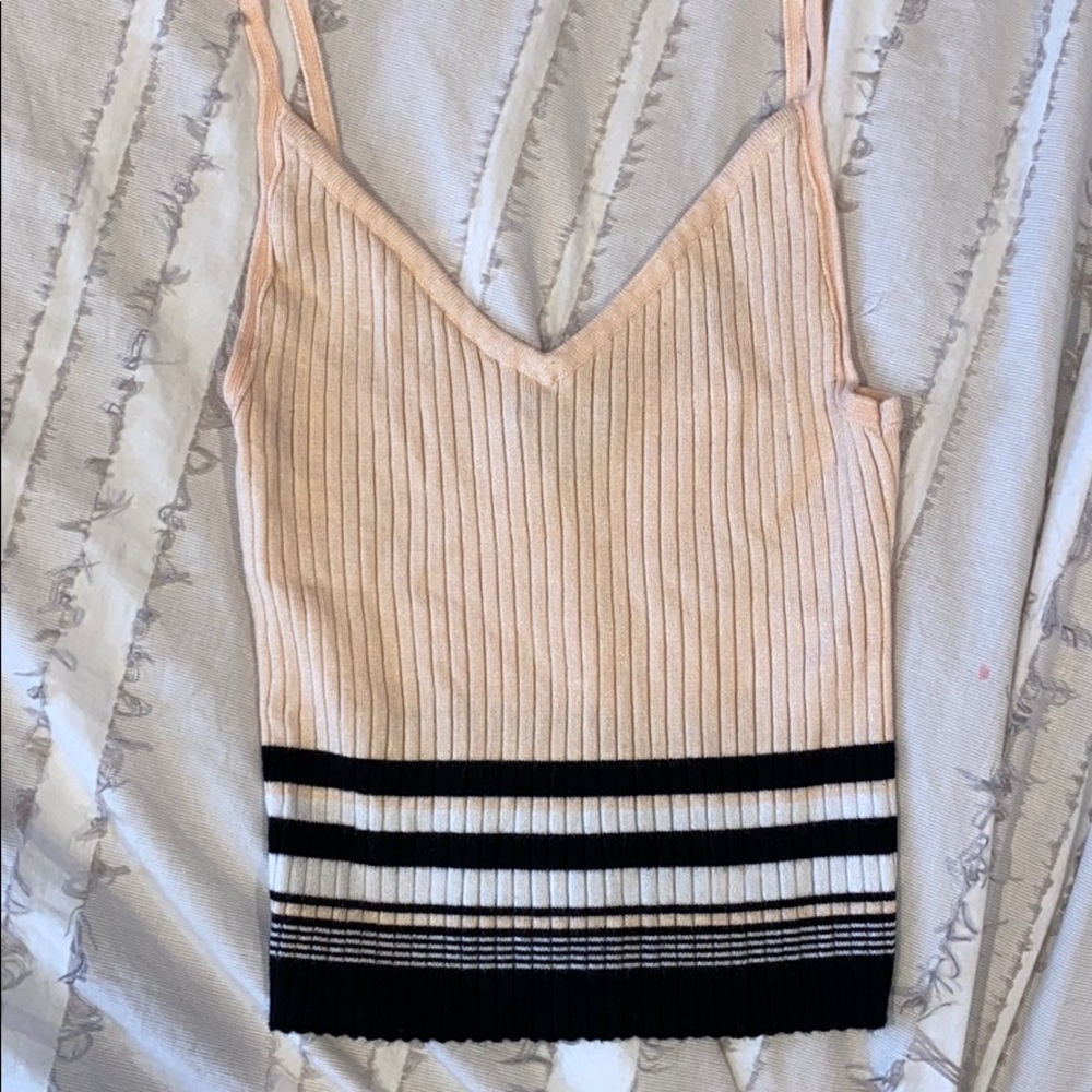 Kendall & Kylie tank top!